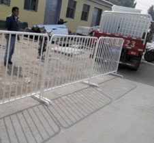 移动锌钢护栏装车发货案例
